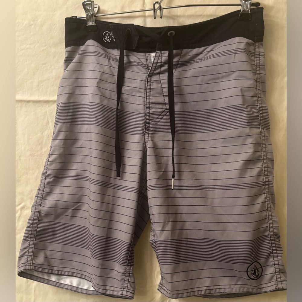 Volcom Men's Black and Gray Striped Board Shorts